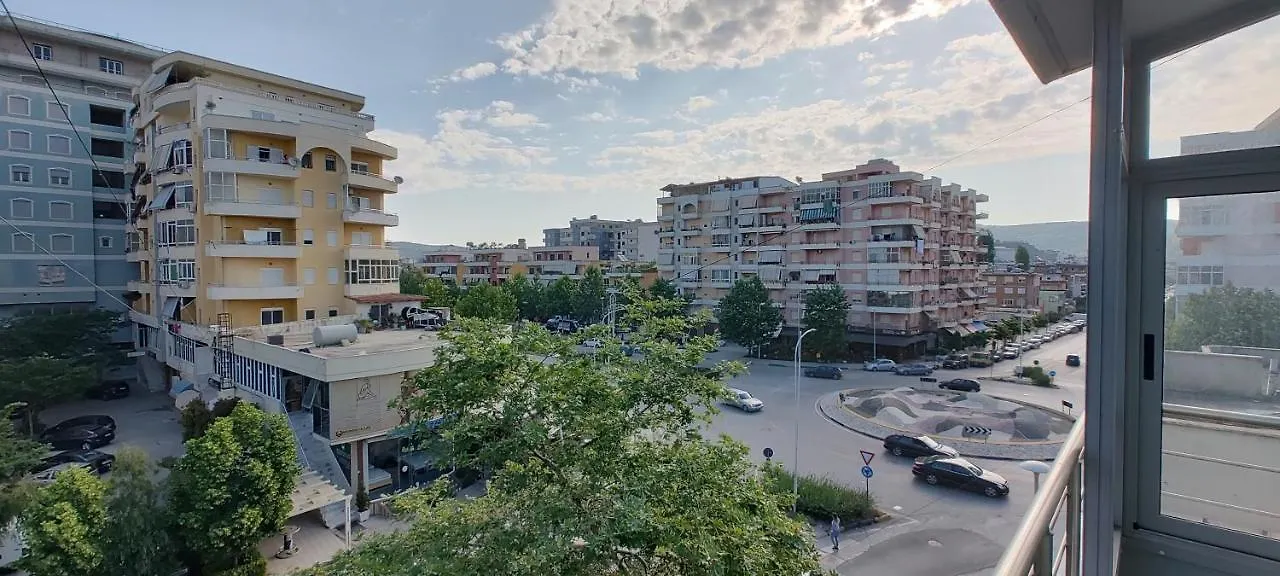 Vlora Central & Comfy Apartment 0*, Vlore